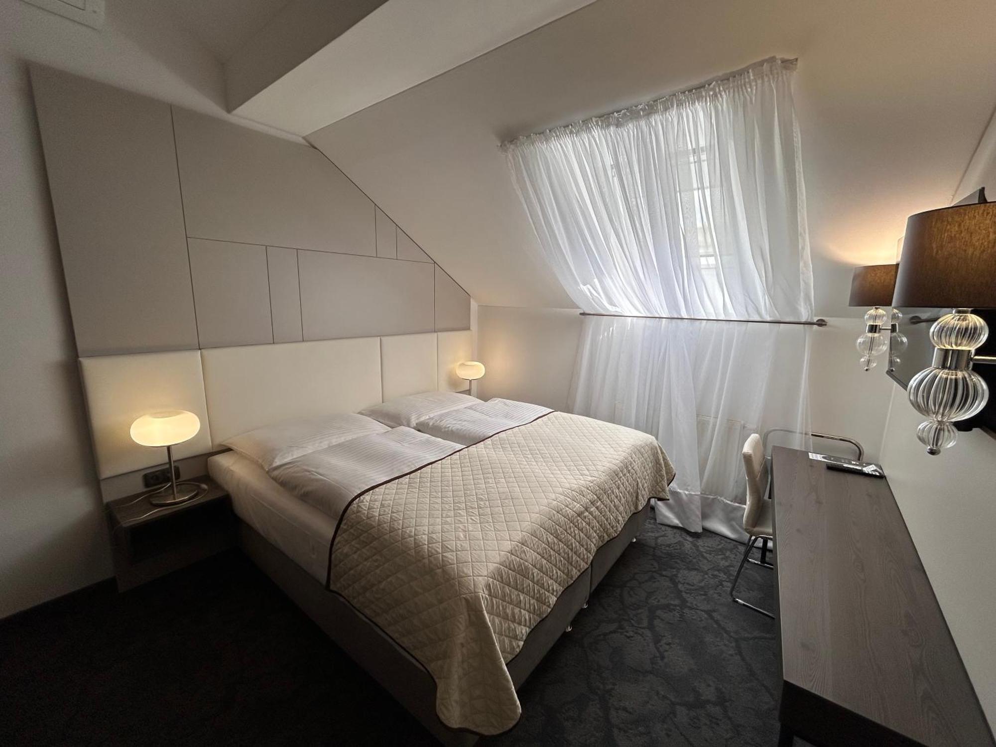 Machova Hotel Prága Kültér fotó