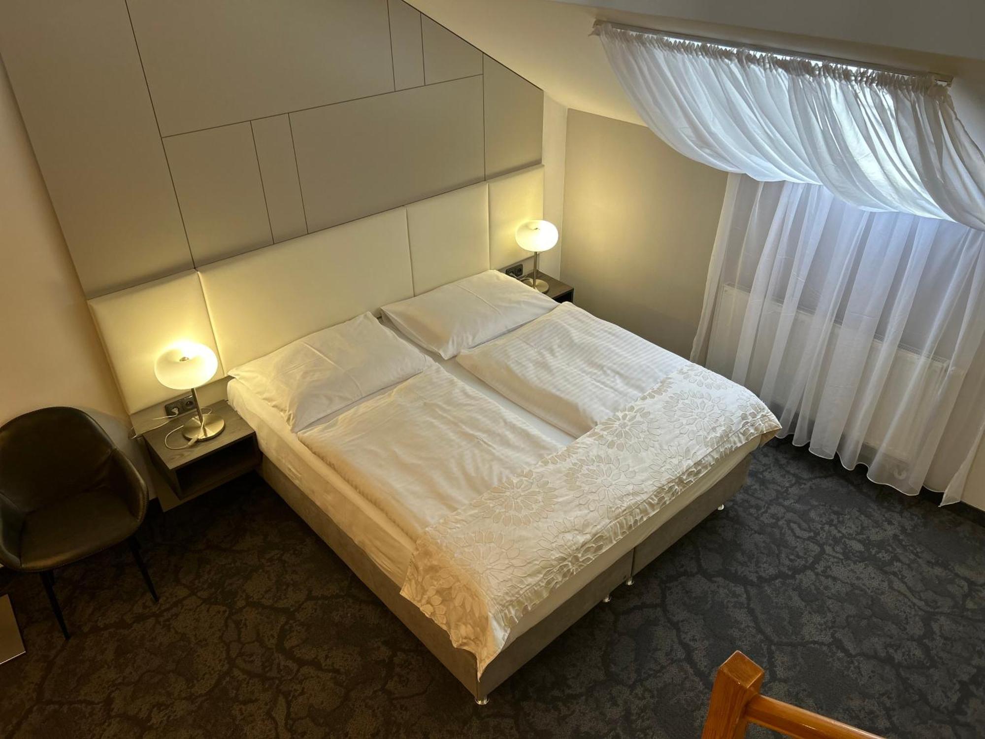 Machova Hotel Prága Kültér fotó