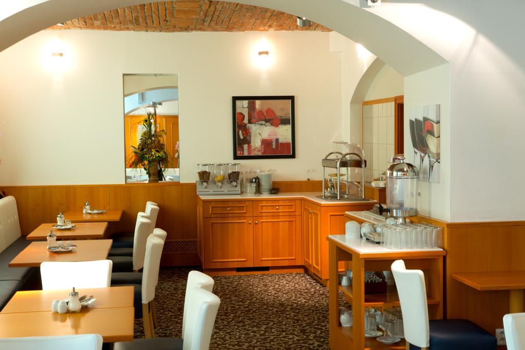 Machova Hotel Prága Kültér fotó