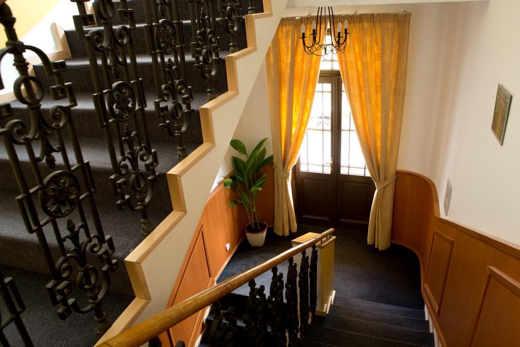 Machova Hotel Prága Kültér fotó